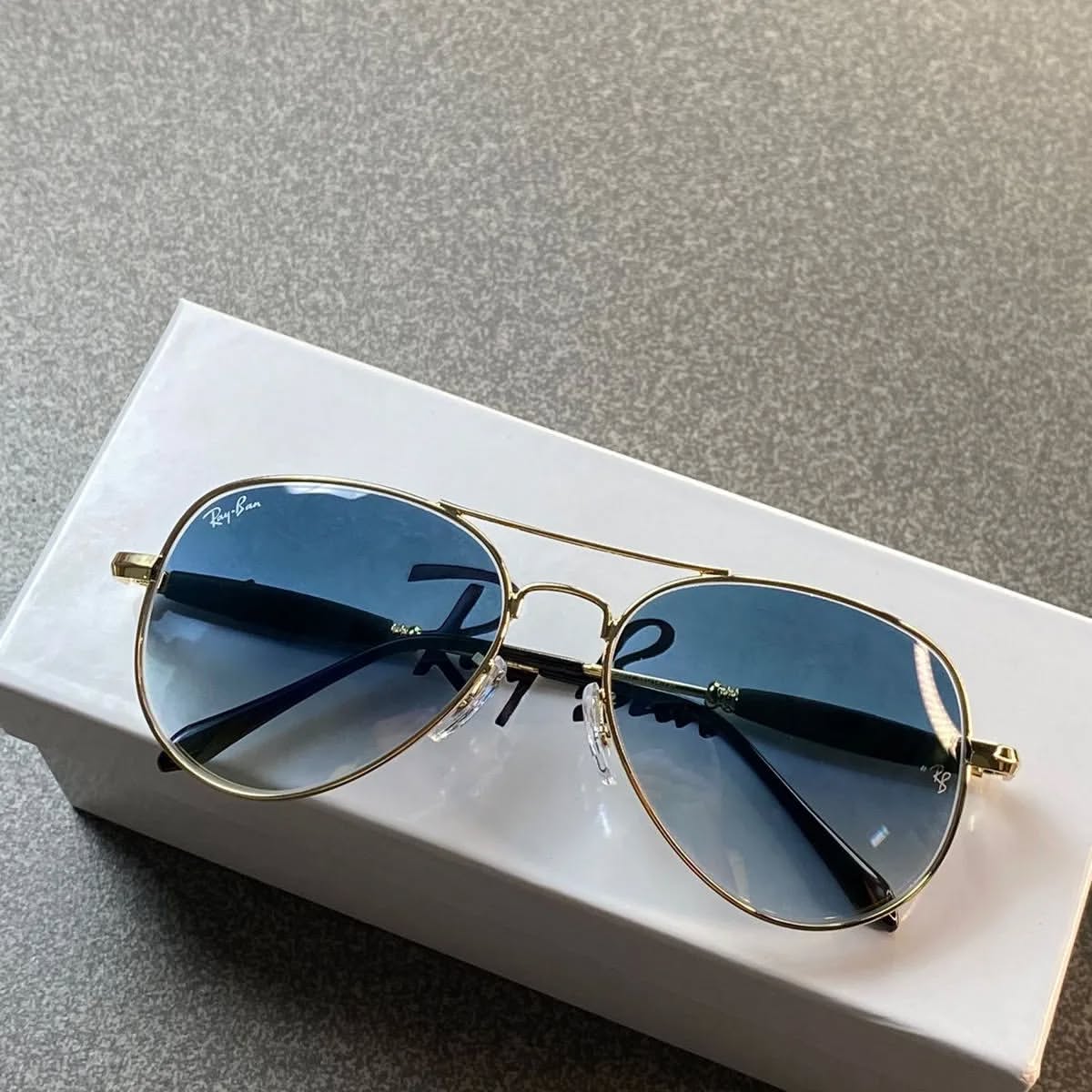 Ray Ban Gold Blue 3517 Sunglass For Daily Causal Evergreen UV Protected For Unisex
