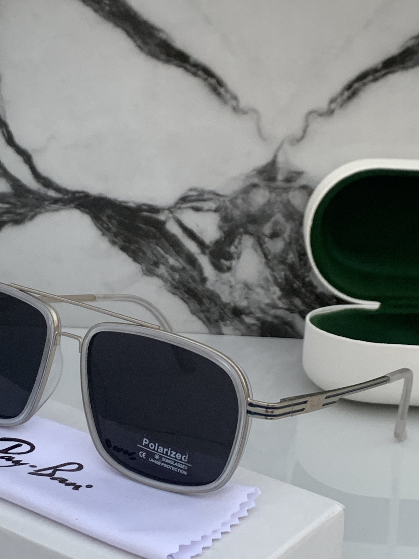 Ray Ban Fancy Sunglass For Daily Causal Evergreen UV Protected For Unisex