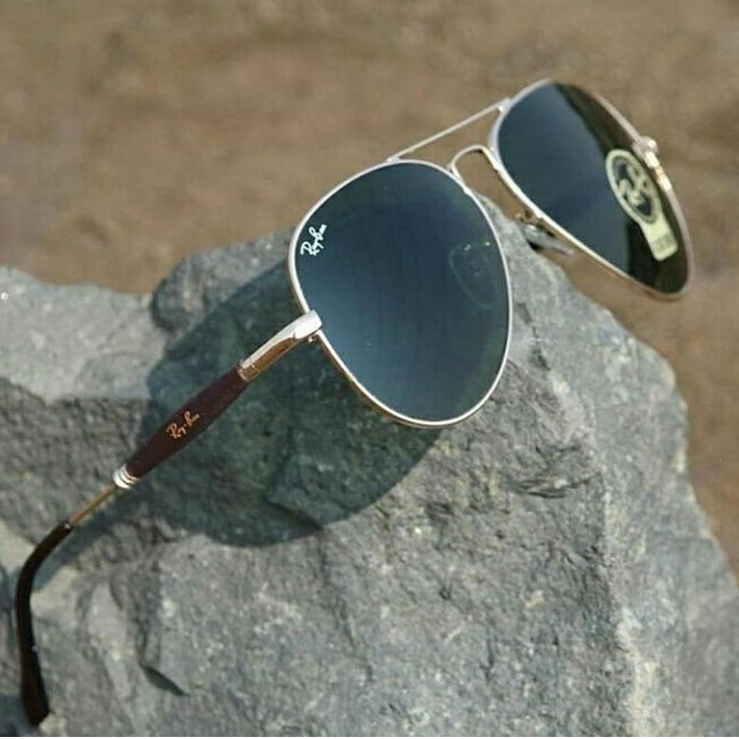 New Stylish Black & Gold 1208 Wayfarer Sunglass For Unisex